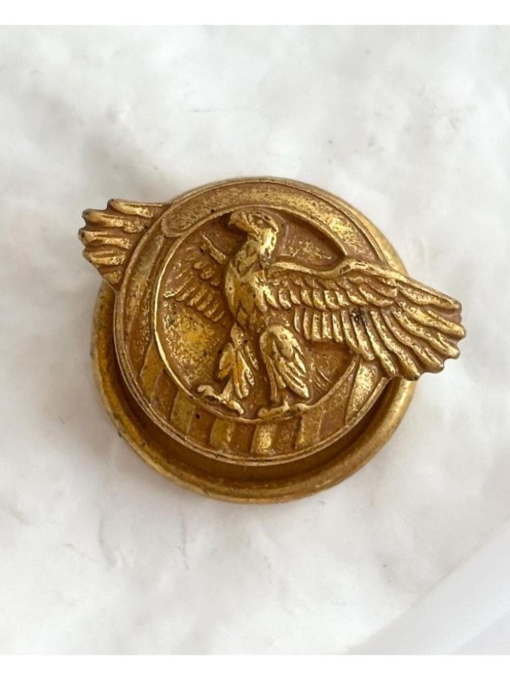 Honorable Discharge WWII-Era US Army Ruptured Duck Lapel Bottom
